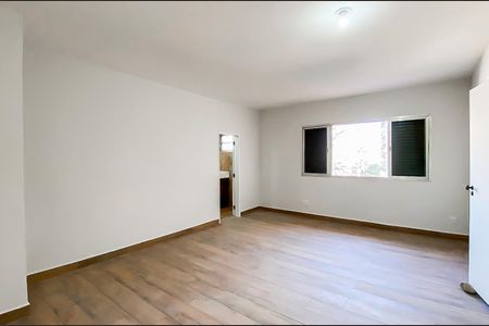 Casa para alugar com 550m², 5 quartos e 20 vagas Casa para alugar com 550m², 5 quartos e 20 vagasSuite 2