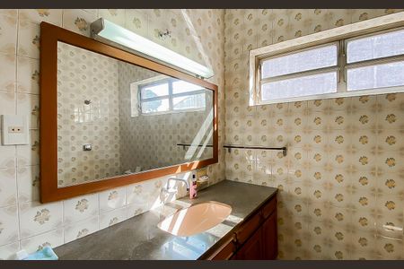 Casa para alugar com 550m², 5 quartos e 20 vagas Casa para alugar com 550m², 5 quartos e 20 vagasBanheiro