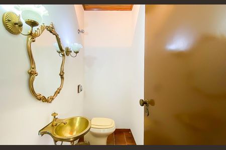 Casa para alugar com 550m², 5 quartos e 20 vagas Casa para alugar com 550m², 5 quartos e 20 vagasLavabo