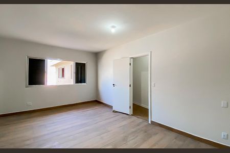 Casa para alugar com 550m², 5 quartos e 20 vagas Casa para alugar com 550m², 5 quartos e 20 vagasSuite 2