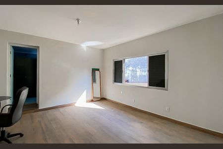 Casa para alugar com 550m², 5 quartos e 20 vagas Casa para alugar com 550m², 5 quartos e 20 vagasSuite 3