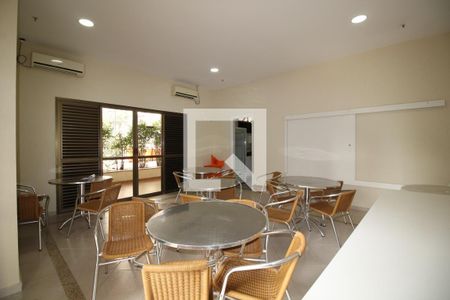 Apartamento à venda com 68m², 2 quartos e 1 vagaÁrea comum - Salão de festas