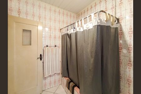 Apartamento à venda com 108m², 3 quartos e sem vagaBanheiro