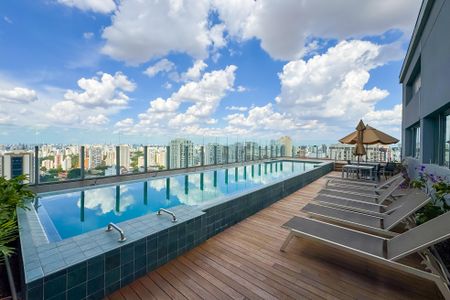 Studio à venda com 25m², 1 quarto e sem vagaPiscina - Rooftop