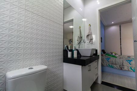 Casa à venda com 100m², 2 quartos e 2 vagasBanheiro 2
