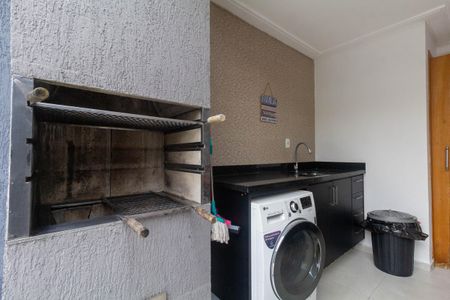 Casa à venda com 100m², 2 quartos e 2 vagasÁrea gourmet e área de serviço