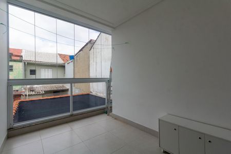 Casa à venda com 100m², 2 quartos e 2 vagasVaranda 2