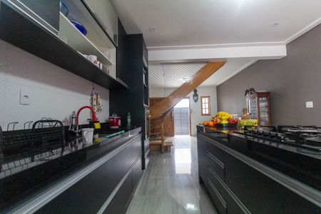 Casa à venda com 100m², 2 quartos e 2 vagasCozinha