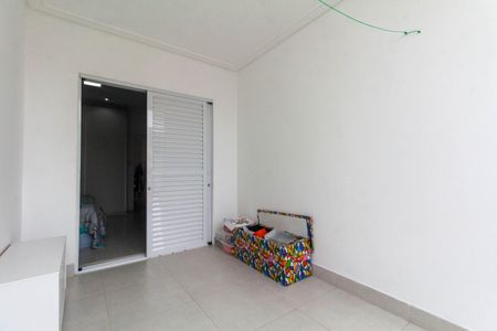 Casa à venda com 100m², 2 quartos e 2 vagasVaranda 2