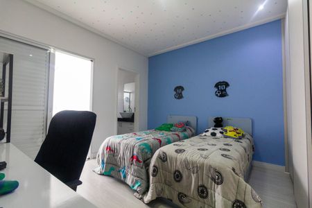 Casa à venda com 100m², 2 quartos e 2 vagasQuarto 2