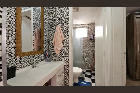 Apartamento à venda com 41m², 2 quartos e 1 vaga Apartamento à venda com 41m², 2 quartos e 1 vagaBanheiro