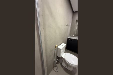 Apartamento à venda com 221m², 4 quartos e 3 vagas Apartamento à venda com 221m², 4 quartos e 3 vagasBanheiro 2