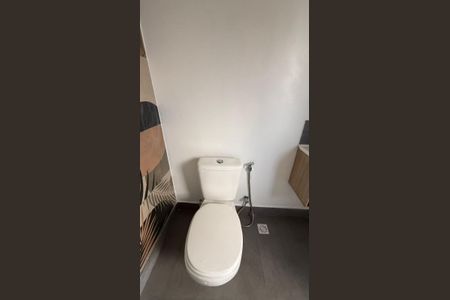 Apartamento à venda com 221m², 4 quartos e 3 vagas Apartamento à venda com 221m², 4 quartos e 3 vagasLavabo