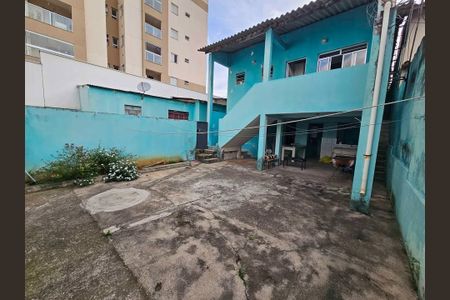 Casa para alugar com 145m², 3 quartos e 2 vagasQuintal