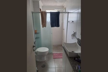 Banheiro de apartamento à venda com 2 quartos, 57m² em Cambuci, São Paulo