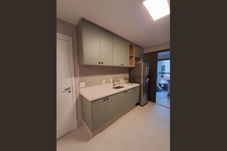 Cozinha de apartamento à venda com 3 quartos, 140m² em Pompeia, São Paulo