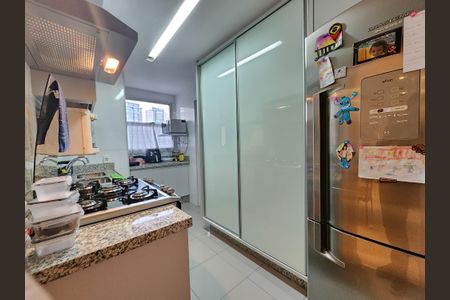 Apartamento à venda com 103m², 3 quartos e 2 vagasCozinha
