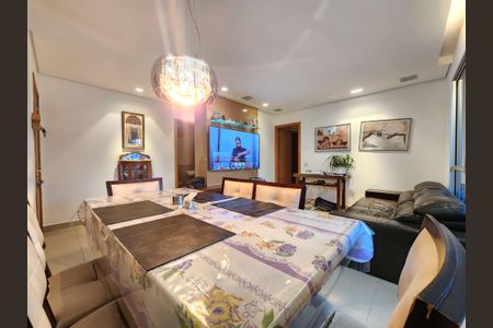 Apartamento à venda com 103m², 3 quartos e 2 vagasSala