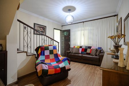 Casa para alugar com 250m², 3 quartos e 3 vagasSala