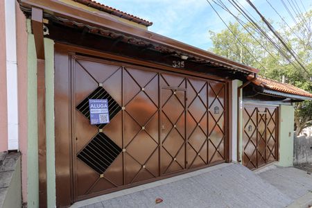 Casa para alugar com 250m², 3 quartos e 3 vagasFachada