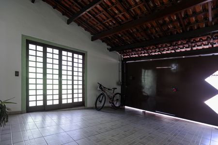 Casa para alugar com 250m², 3 quartos e 3 vagasGaragem