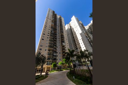 Apartamento à venda com 87m², 2 quartos e sem vagaFachada