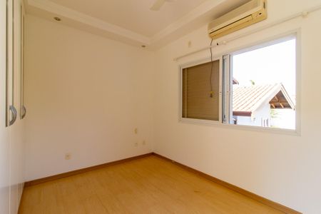 Casa de condomínio à venda com 412m², 5 quartos e 2 vagas Casa de condomínio à venda com 412m², 5 quartos e 2 vagasSuíte 4