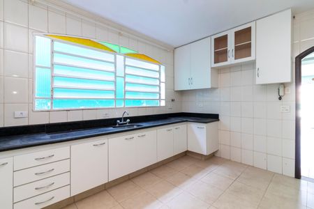 Casa à venda com 138m², 3 quartos e 2 vagasCozinha