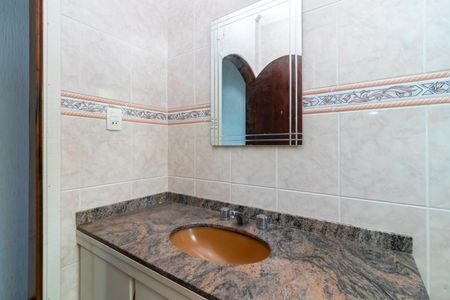 Casa à venda com 138m², 3 quartos e 2 vagasBanheiro Social