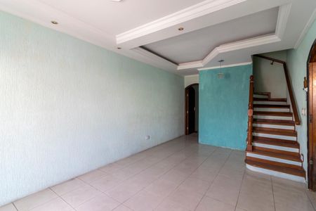 Casa à venda com 138m², 3 quartos e 2 vagasSala