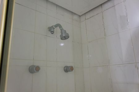 Apartamento à venda com 86m², 4 quartos e 2 vagasBanheiro