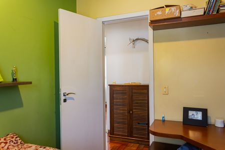 Apartamento à venda com 86m², 4 quartos e 2 vagasQuarto 1