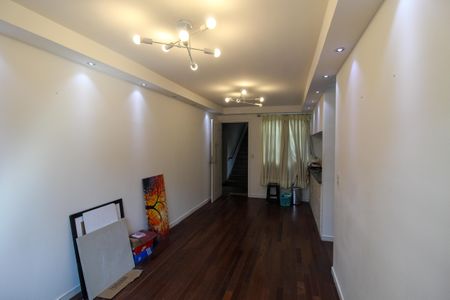 Sala de apartamento à venda com 2 quartos, 55m² em Jardim Jaqueline, São Paulo