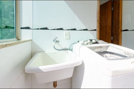 Apartamento para alugar com 238m², 5 quartos e 3 vagas Apartamento para alugar com 238m², 5 quartos e 3 vagasÁrea de serviço