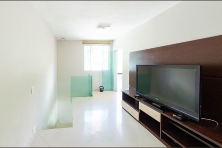 Apartamento para alugar com 238m², 5 quartos e 3 vagas Apartamento para alugar com 238m², 5 quartos e 3 vagasSala 2