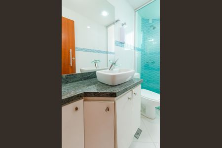 Apartamento para alugar com 238m², 5 quartos e 3 vagas Apartamento para alugar com 238m², 5 quartos e 3 vagasBanheiro social