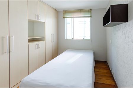 Apartamento para alugar com 238m², 5 quartos e 3 vagas Apartamento para alugar com 238m², 5 quartos e 3 vagasSuíte 2