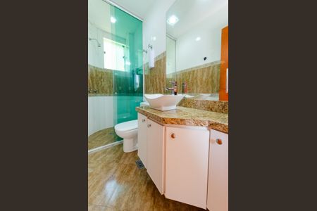 Apartamento para alugar com 238m², 5 quartos e 3 vagas Apartamento para alugar com 238m², 5 quartos e 3 vagasBanheiro da Suíte 1