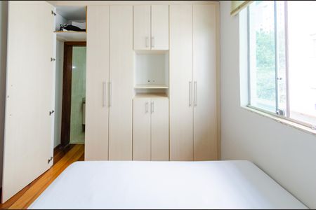 Apartamento para alugar com 238m², 5 quartos e 3 vagas Apartamento para alugar com 238m², 5 quartos e 3 vagasSuíte 2