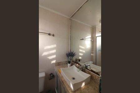 Apartamento à venda com 70m², 3 quartos e 2 vagasQuarto 1 - Suíte Banheiro 