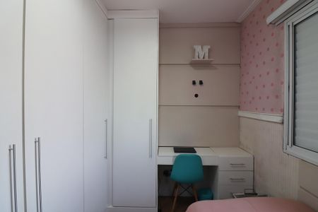 Apartamento à venda com 70m², 3 quartos e 2 vagasQuarto 2