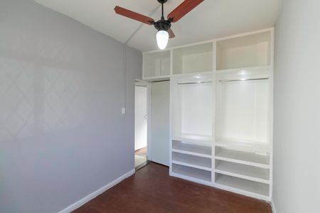 Apartamento à venda com 70m², 3 quartos e 1 vagaQuarto 2