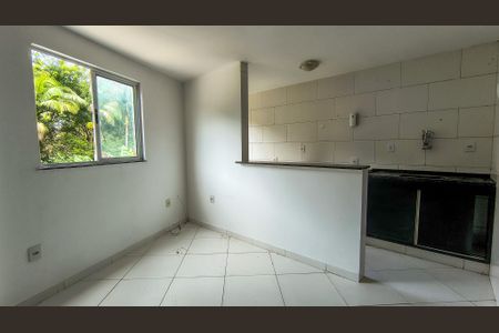 Sala de apartamento para alugar com 1 quarto, 35m² em Recreio dos Bandeirantes, Rio de Janeiro