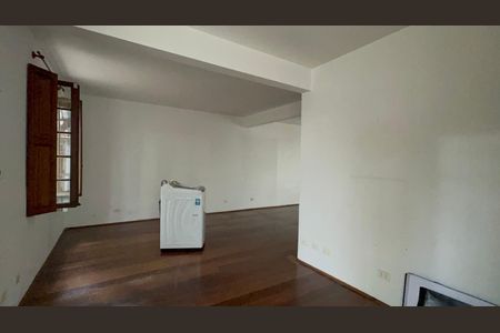 Casa para alugar com 200m², 2 quartos e sem vaga Casa para alugar com 200m², 2 quartos e sem vagaSala