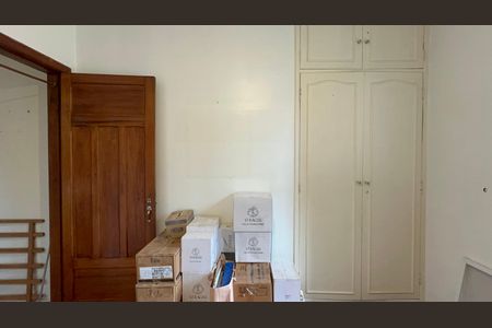 Casa para alugar com 200m², 2 quartos e sem vaga Casa para alugar com 200m², 2 quartos e sem vagaQuarto