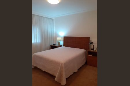 QUARTO de casa à venda com 3 quartos, 360m² em Jardim da Gloria, São Paulo