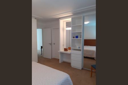 Casa à venda com 360m², 3 quartos e 4 vagasQUARTO