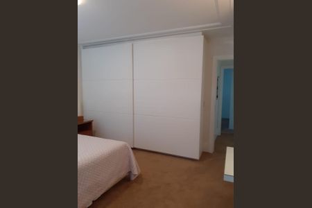 Casa à venda com 360m², 3 quartos e 4 vagasQUARTO