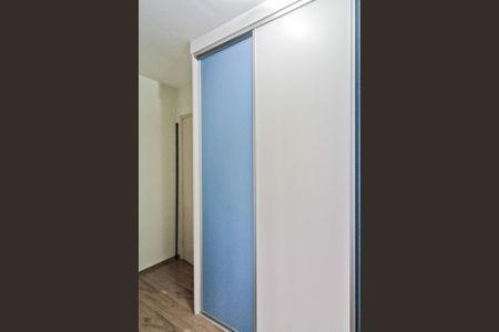 Casa à venda com 150m², 3 quartos e 3 vagas Casa à venda com 150m², 3 quartos e 3 vagasQuarto 2