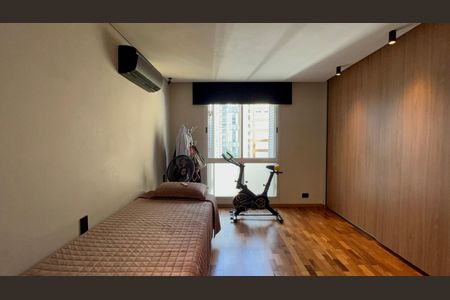 Apartamento à venda com 127m², 3 quartos e 1 vaga Apartamento à venda com 127m², 3 quartos e 1 vagaSuíte 1